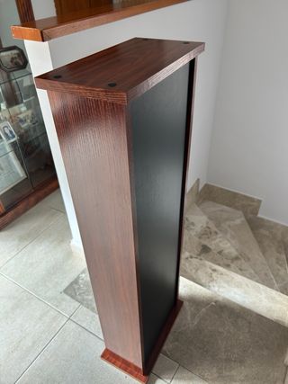 Mueble madera para CDs