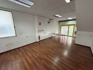 Local comercial en alquiler en Barri del Centre en Terrassa