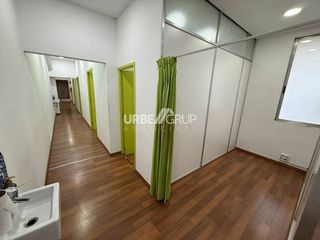 Local comercial en alquiler en Barri del Centre en Terrassa