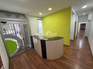 Local comercial en alquiler en Barri del Centre en Terrassa