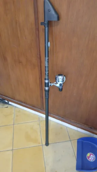 Caña de fondo incluida con carrete Shimano ALIVIO