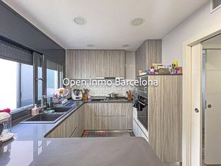 Casa adosada en venta en Centre Vila en Vilanova i La Geltrú