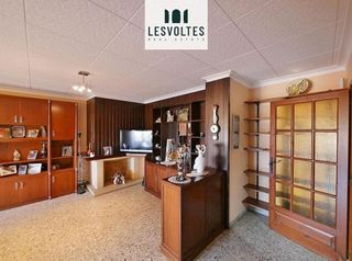 Piso en venta en Bisbal d´Empordà, La