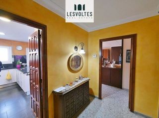 Piso en venta en Bisbal d´Empordà, La