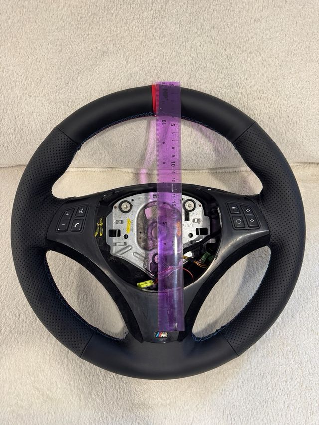 Volante BMW E92 E87 E90 E91 E93 E88