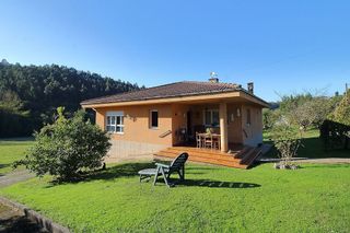 Chalet en venta en Ruedes en Gijón