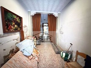 Casa adosada en venta en Ayuntamiento - Centro en Alzira