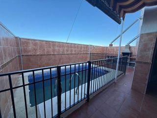 Casa adosada en venta en Martos