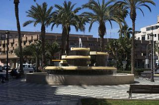 Casa adosada en venta en Roquetas Centro en Roquetas de Mar