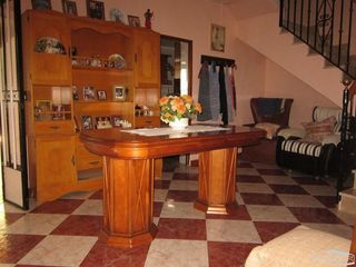 Casa adosada en venta en Lucena