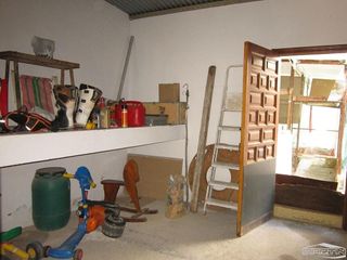 Casa adosada en venta en Lucena