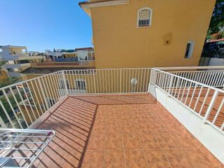 Casa adosada en venta en Centro en Torremolinos