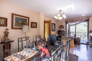 Chalet en venta en Cenes de la Vega