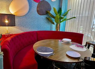 Local comercial en alquiler en Huerta del Rey en Valladolid