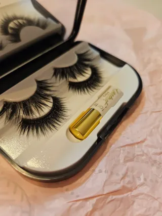 Tarte Pestañas Postizas y Caja Almacenamiento