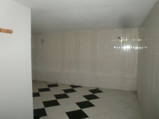 Local comercial en alquiler en Campo de la Juventud en Palencia