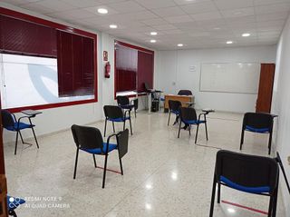 Local comercial en alquiler en Zona de la Vega en Antequera