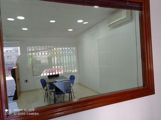 Local comercial en alquiler en Zona de la Vega en Antequera