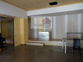 Local comercial en alquiler en Xàtiva
