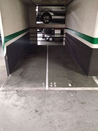 Garaje en alquiler en San Pedro de Deusto-La Ribera en Bilbao