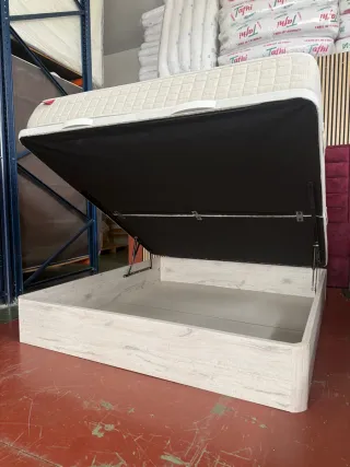 Cama King size  180x200, PIKOLIN EXPOSICIÓN