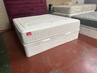 Cama King size  180x200, PIKOLIN EXPOSICIÓN