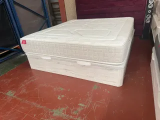 Cama King size  180x200, PIKOLIN EXPOSICIÓN