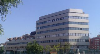 Oficina en alquiler en Tres Olivos - Valverde en Madrid