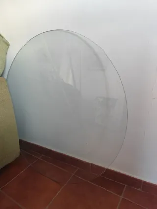 Cristal redondo para mesa 90cm.No se envía.