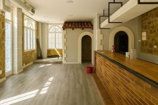 Local comercial en alquiler en Peñacastillo - Nueva Montaña en Santander