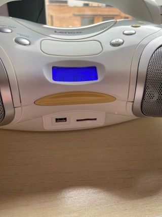 Radio CD Portátil Lenco