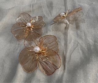 Conjunto pendientes y anillo