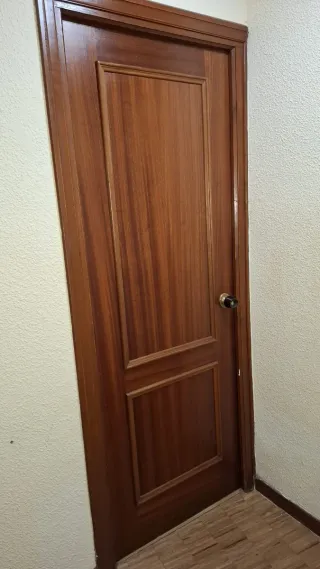 10 Puerta de madera