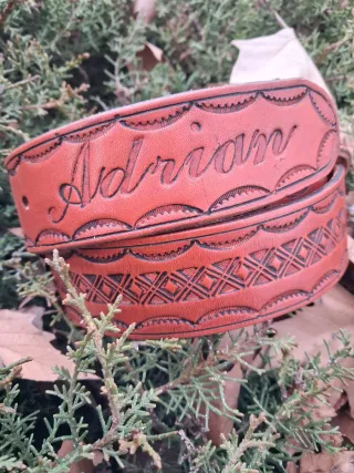 Cinturones artesanales únicos de cuero