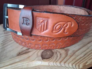 Cinturones artesanales únicos de cuero