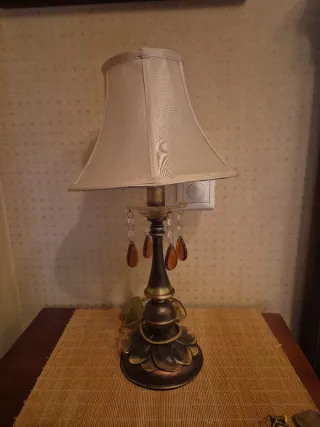 Dormitorio completo madera oscura y clara