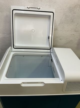 Nevera Eléctrica Mobicool MCF60 58L Compresor
