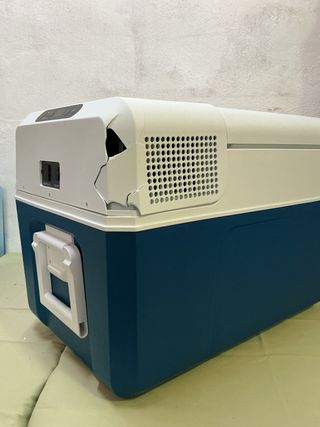 Nevera Eléctrica Mobicool MCF60 58L Compresor