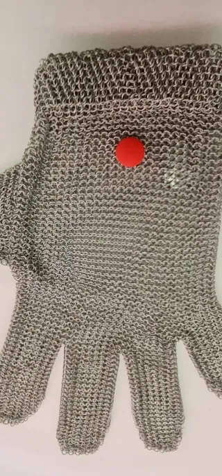 Guante anticorte de malla metálica