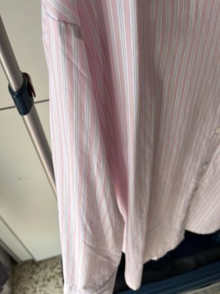 Camisa rosa Lefties Talla S (equivale a M) nueva