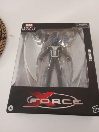 Marvel Legends X-Force Archangel Figura