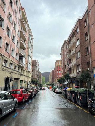 Garaje en venta en San Pedro de Deusto-La Ribera en Bilbao