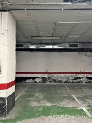 Garaje en venta en San Pedro de Deusto-La Ribera en Bilbao