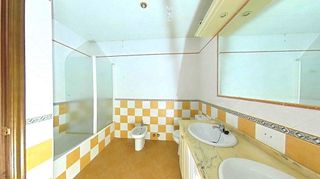 Piso en venta en Olvera