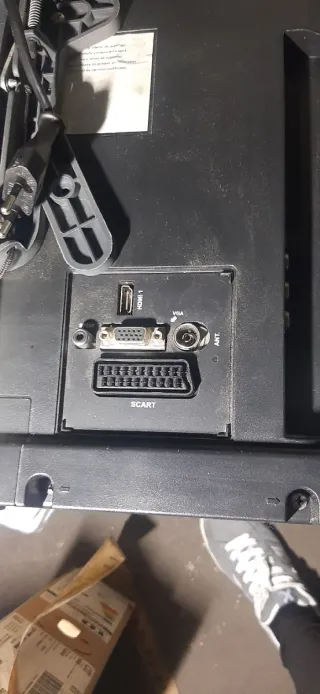 Monitor y TV Negro Multicolor