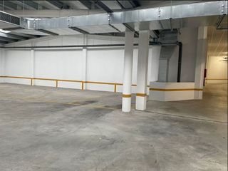 Garaje en venta en A Milagrosa en Lugo