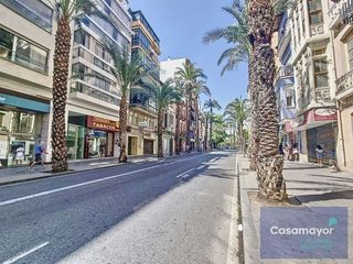 Local comercial en venta en Mercado en Alicante