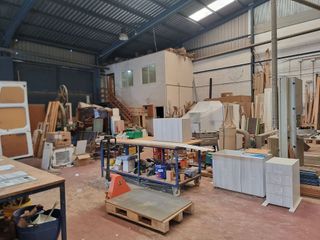 Nave industrial en venta en Viator