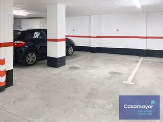 Garaje en venta en Ensanche - Diputación en Alicante