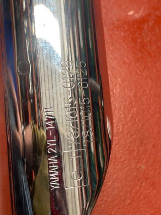 Tubo de escape Yamaha Virago 535 de origen